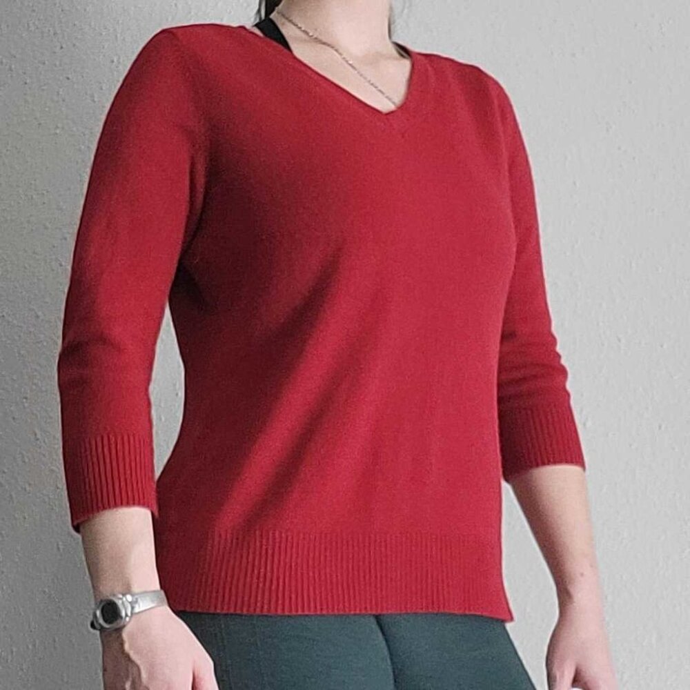 Vintage Womens 3/4 Sleeve Basics Knit Sweater